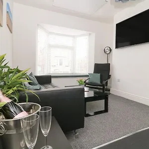 https://wave-and-sea.yorkshirehotels.net