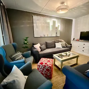 https://beautiful-penthouse-in-the-center-of-helsinki.tophotelshelsinki.com